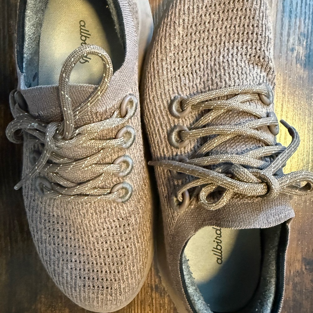 Allbirds Brown TD2 W 9.5 Knit Texture Modern Design